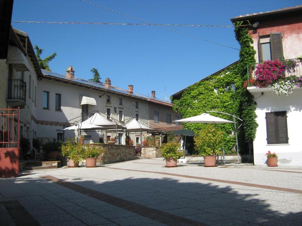 Albergotto Natalina Grazzano Badoglio Eksteriør billede